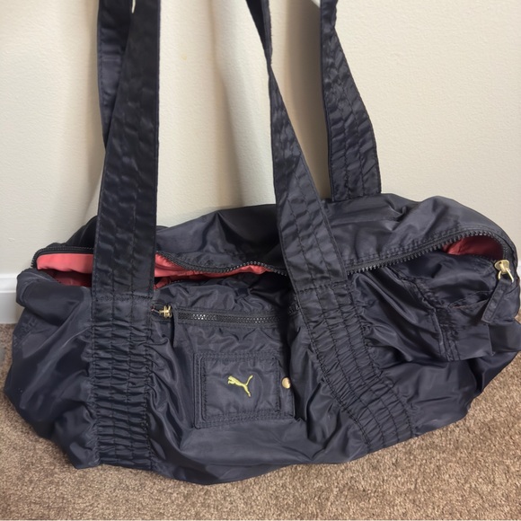 Puma duffle bag - Picture 3 of 6